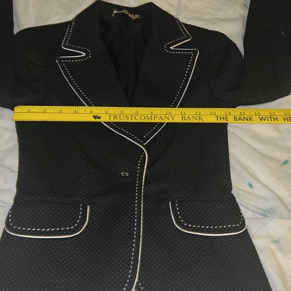Bebe black/white blazer NWOT - Picture 13 of 17